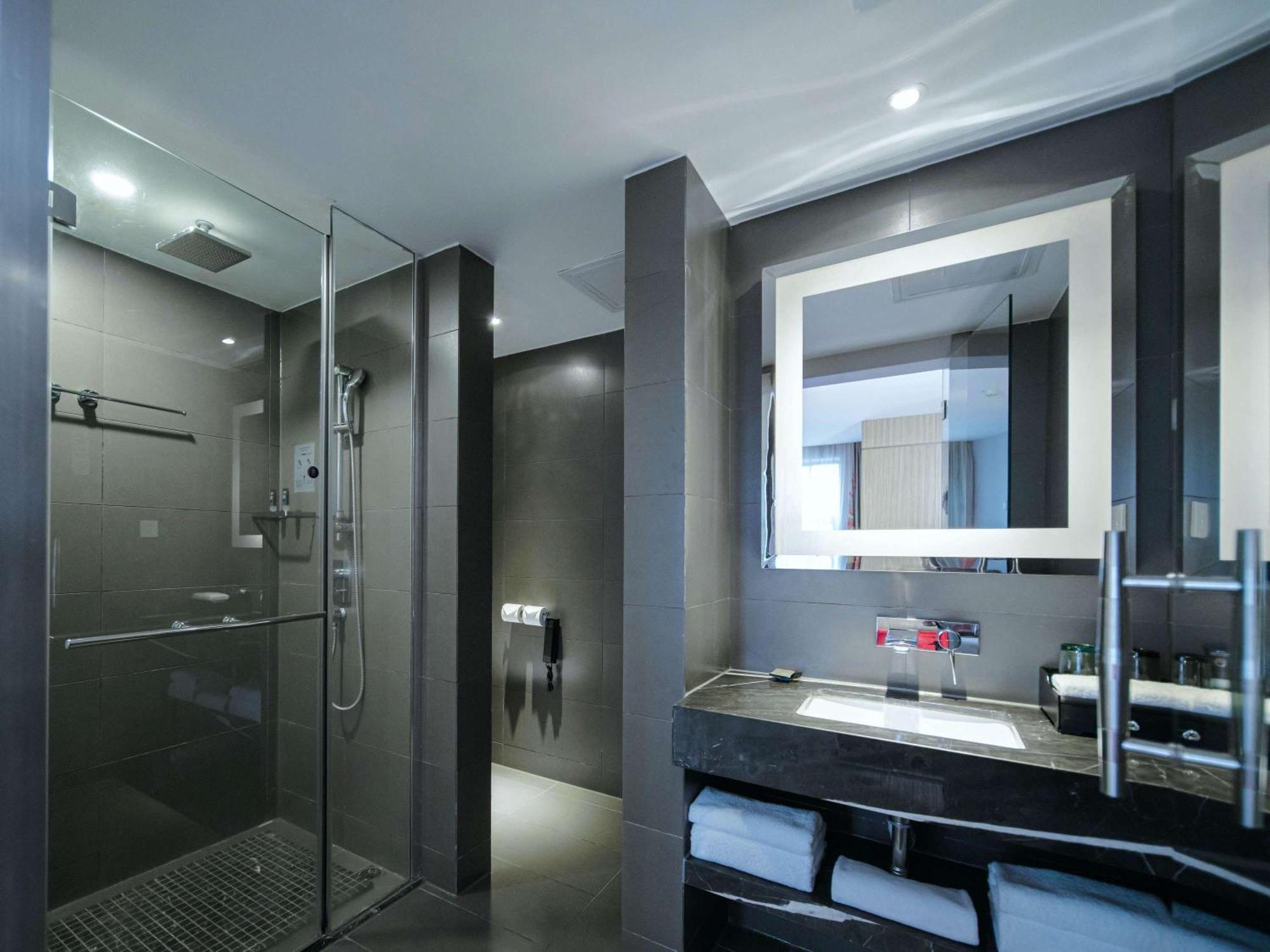Novotel Guiyang Downtown Zewnętrze zdjęcie